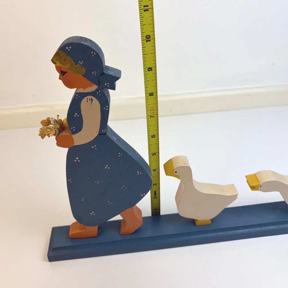 VTG Country Feelings Wooden Folk Art Girl With Geese Primitive Country Decor